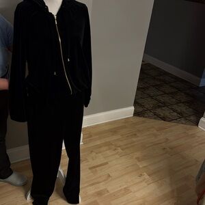 Black velvet custom size L